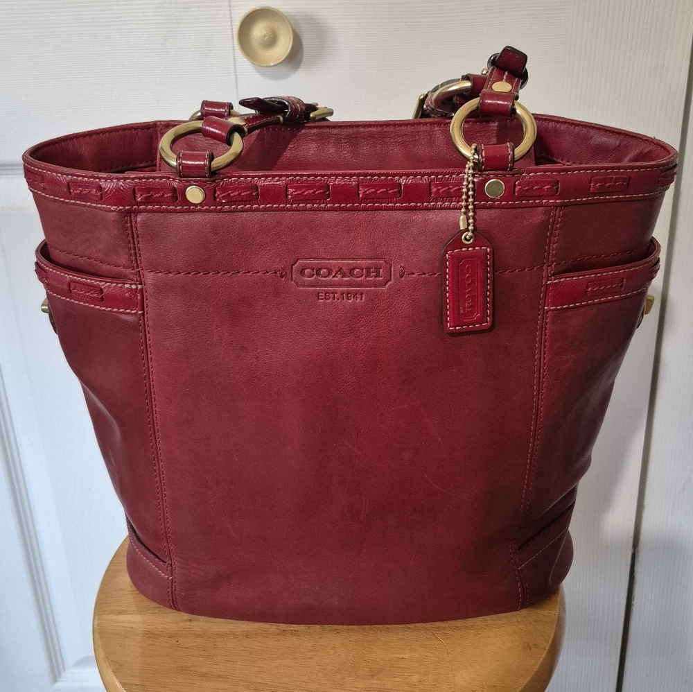 Coach Burgundy Red Leather Carryall Gallery Tote With Gold Hardward 2007 - Picture 2 of 16